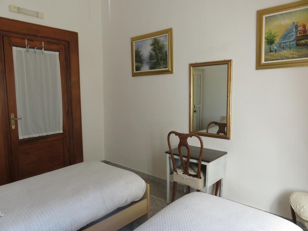 Rosy'S Otel Napoli Dış mekan fotoğraf