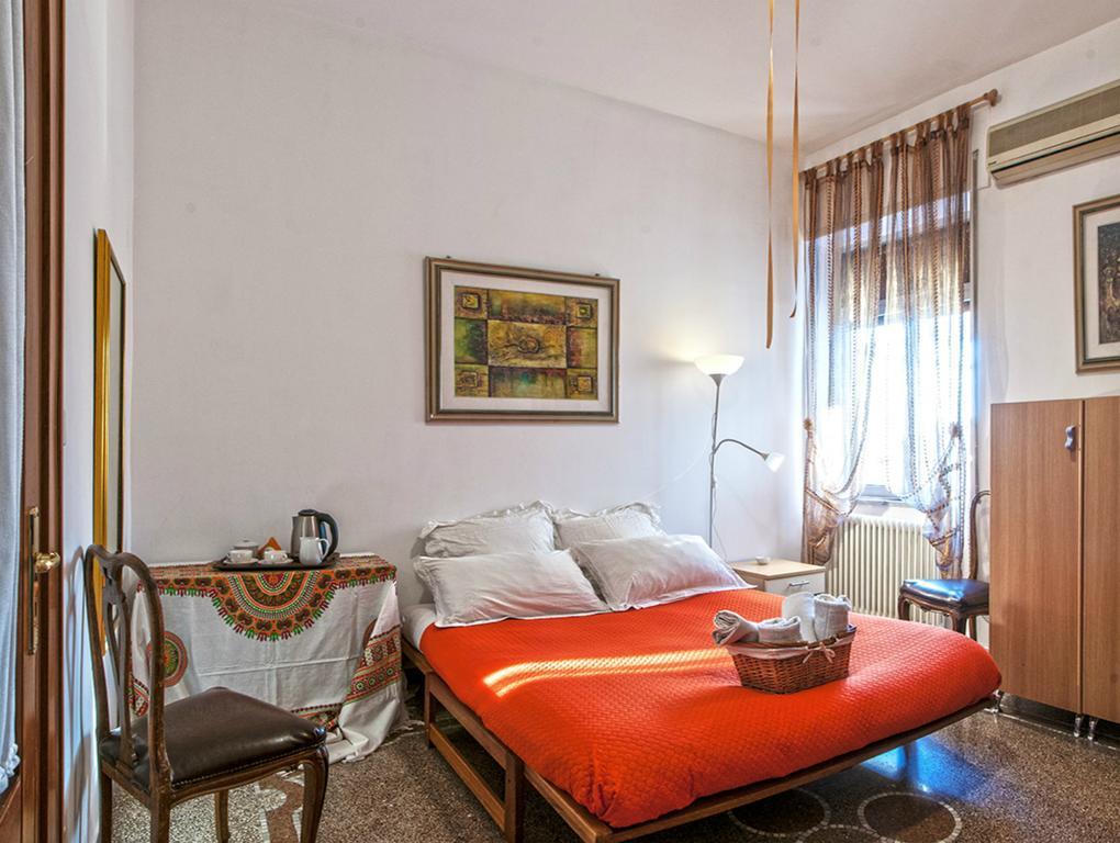 Rosy'S Otel Napoli Dış mekan fotoğraf